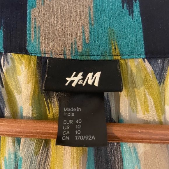 Mid-see through dress/coverup - Picture 4 of 5